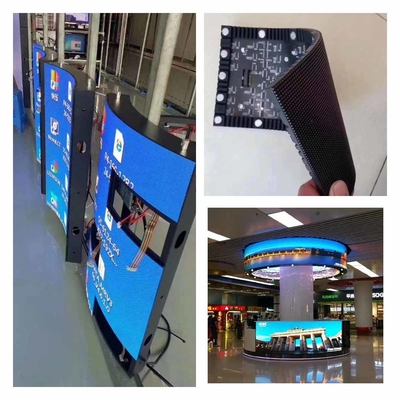 Soft 3840Hz Seamless Curved LED Screen P2mm 240x120mm Energy Saving